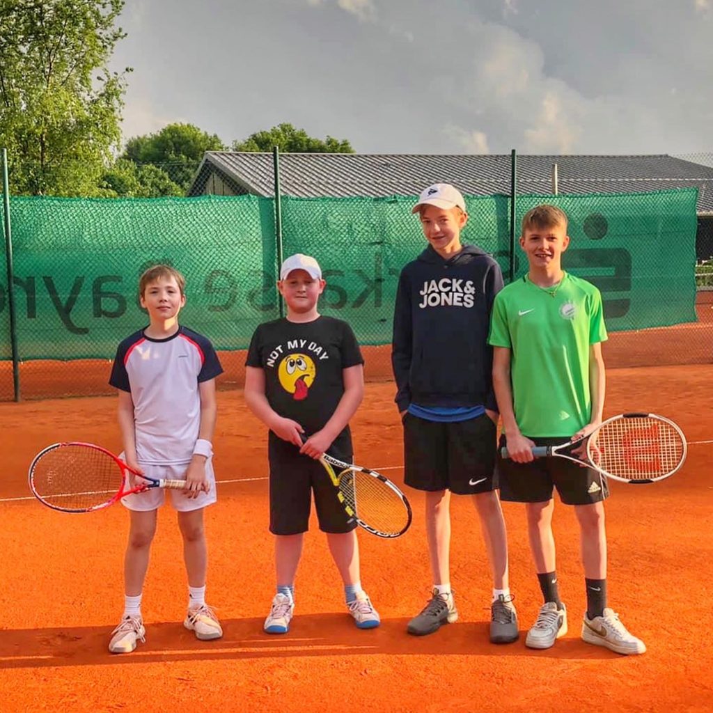 Tennisclub Bayreuth Teamfoto Knaben 15